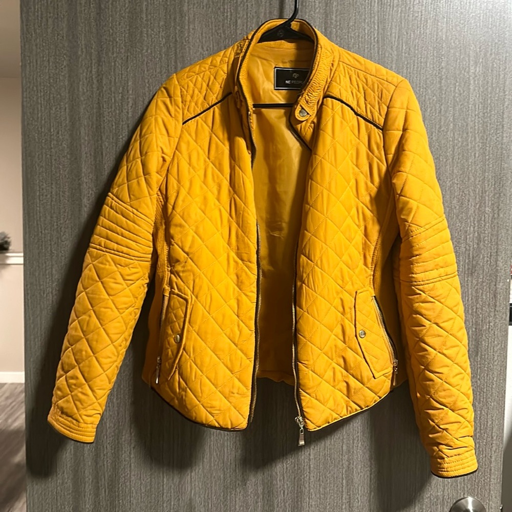 NE People jacket